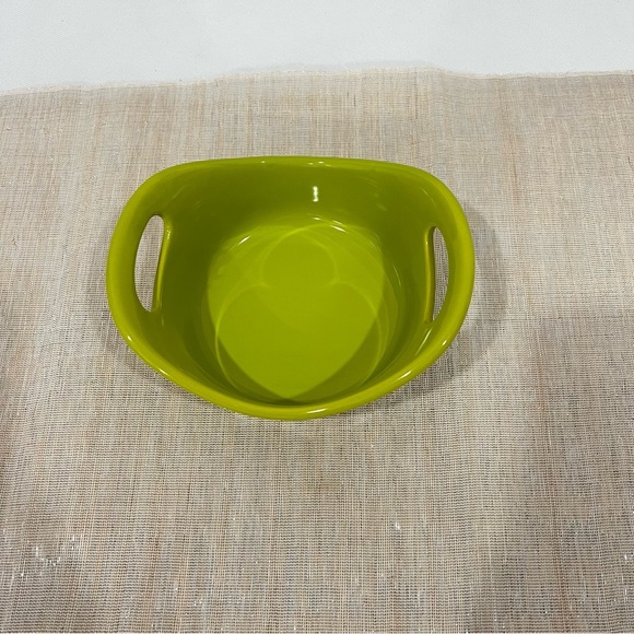 Rachel Ray Small Casserole 12 Oz. Lime Green Ceramic Serving Bowl Bakeware - Picture 3 of 6